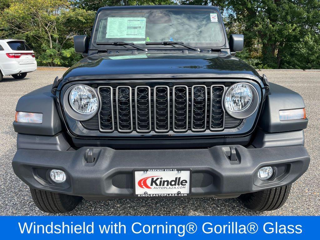 new 2025 Jeep Wrangler car, priced at $35,715