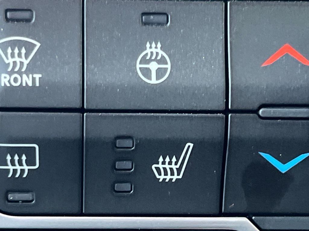 new 2025 Jeep Wrangler car, priced at $38,715