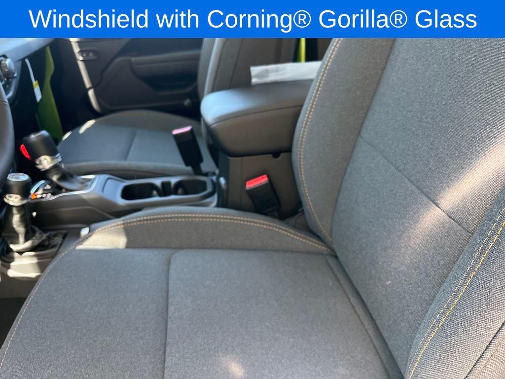 new 2025 Jeep Gladiator car, priced at $46,281