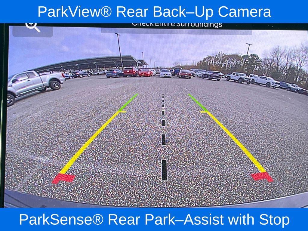 new 2025 Jeep Grand Cherokee car, priced at $40,771