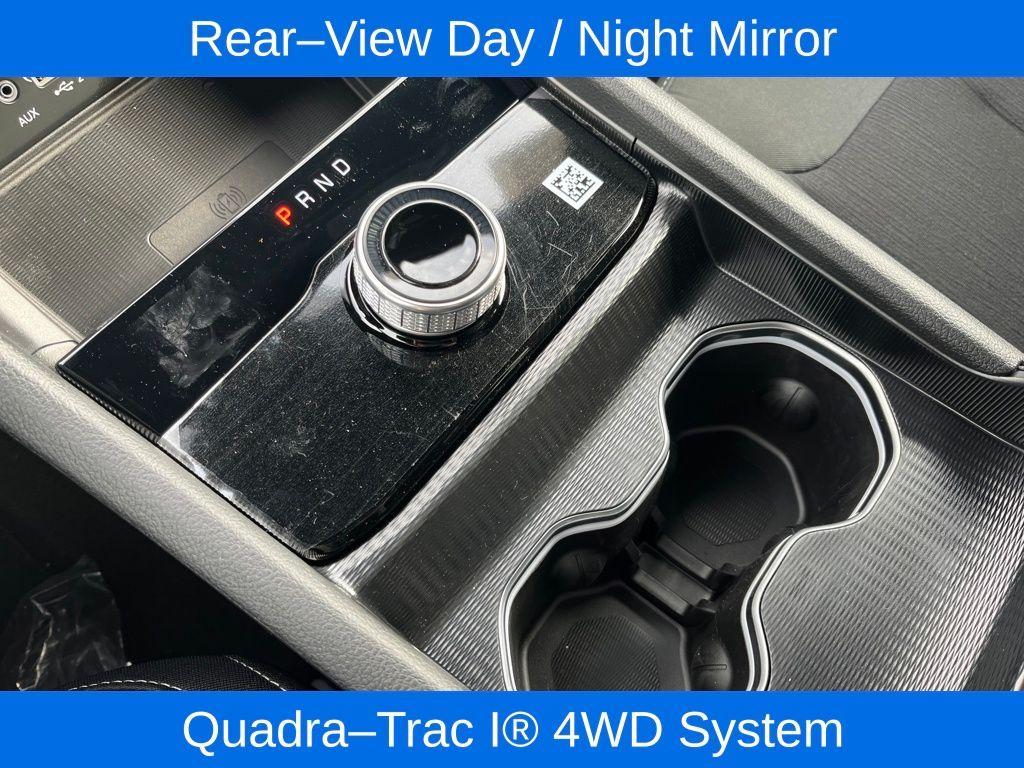 new 2025 Jeep Grand Cherokee car, priced at $40,771