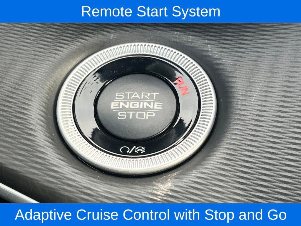 new 2025 Jeep Grand Cherokee car, priced at $40,771