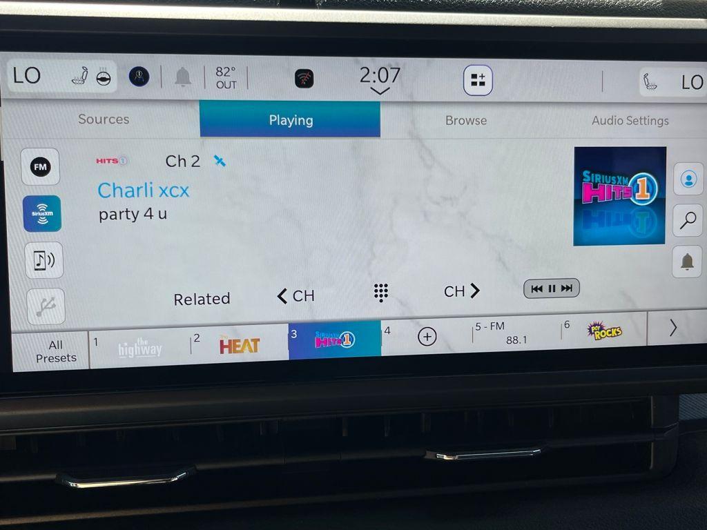 new 2025 Jeep Wrangler car, priced at $43,619