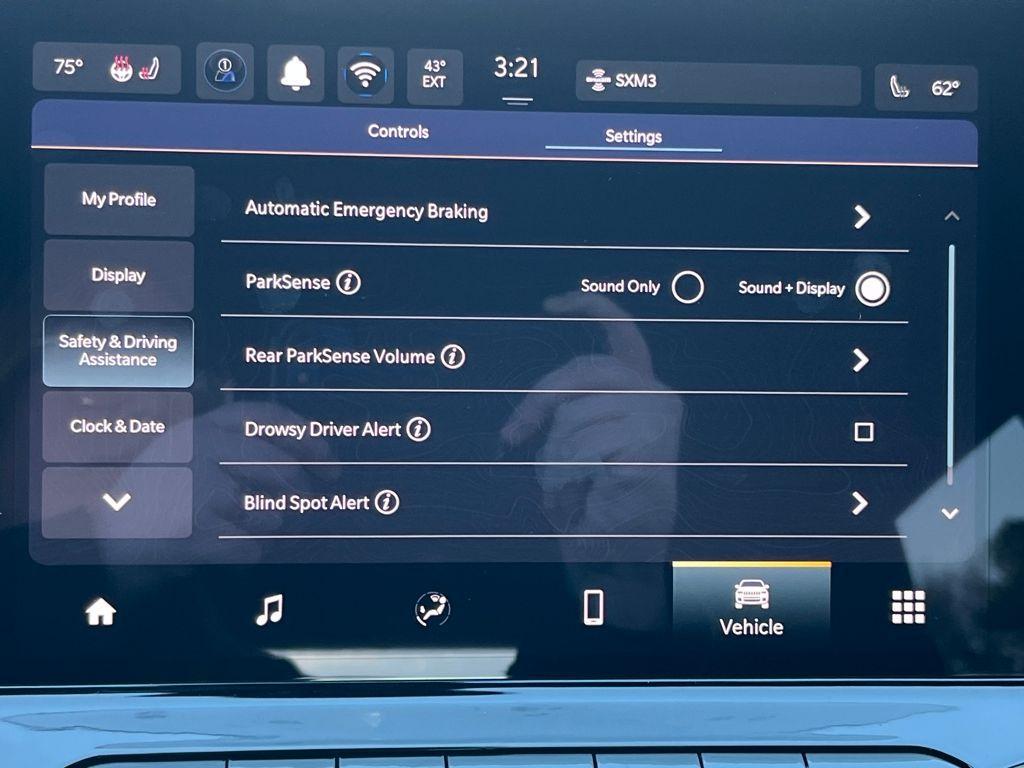 new 2026 Jeep Compass car, priced at $35,605