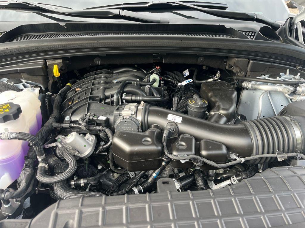 new 2025 Jeep Grand Cherokee car, priced at $43,517