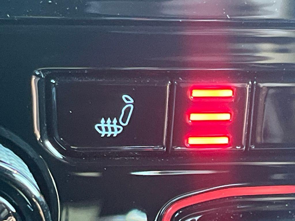 new 2025 Jeep Grand Cherokee L car, priced at $39,630