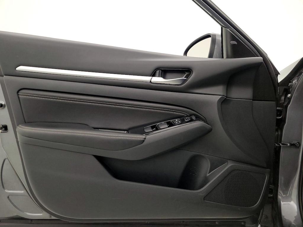 used 2023 Nissan Altima car, priced at $21,998