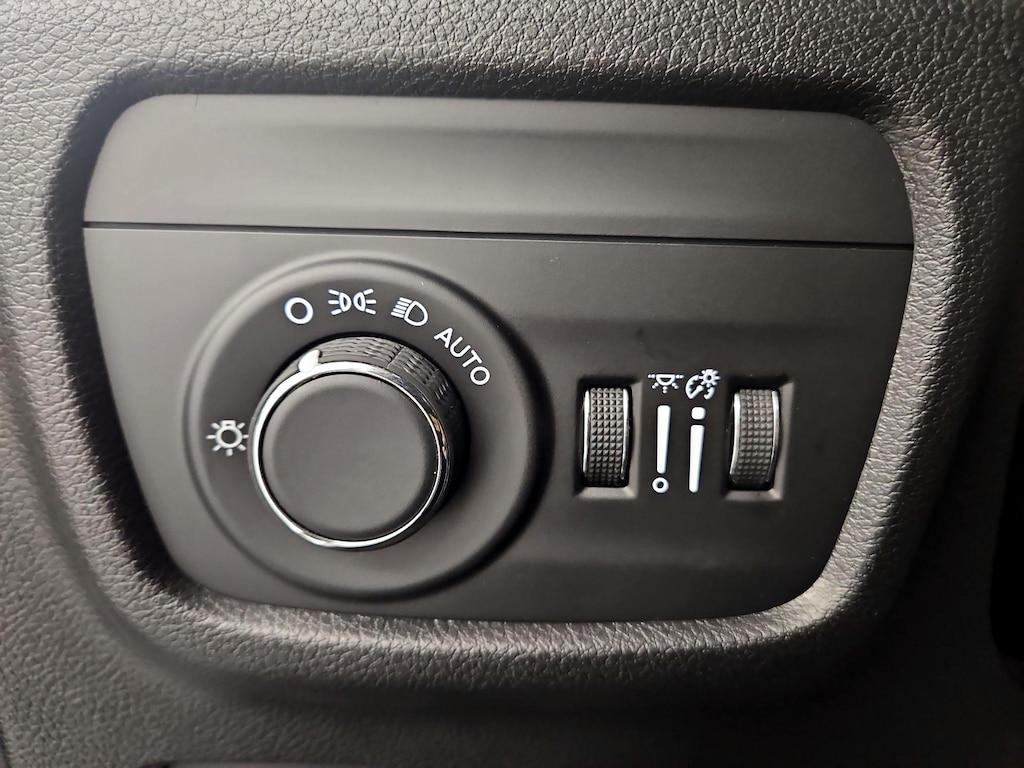 used 2024 Jeep Grand Cherokee car, priced at $34,998