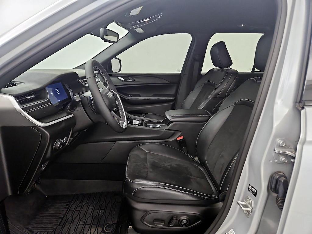 used 2024 Jeep Grand Cherokee car, priced at $34,998
