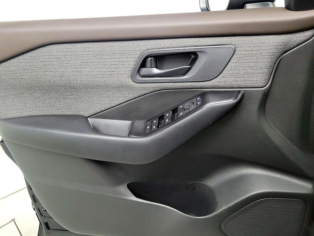 used 2023 Nissan Rogue car, priced at $22,998