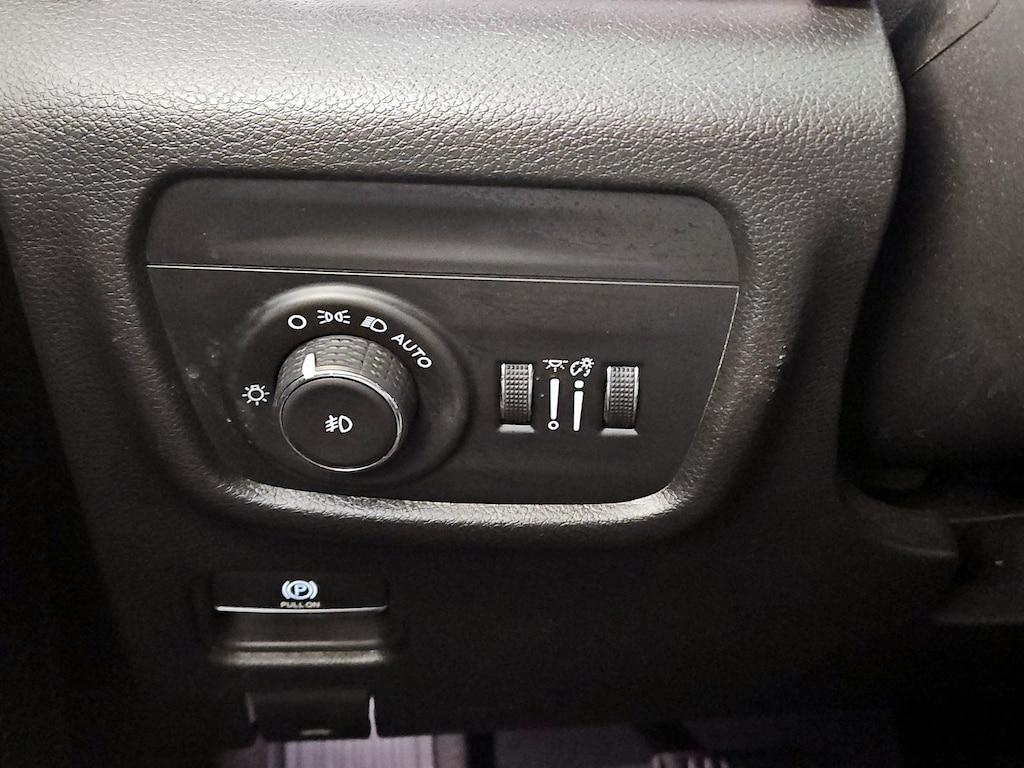used 2023 Jeep Grand Cherokee car, priced at $31,998