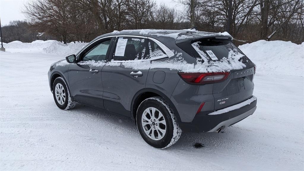 used 2023 Ford Escape car, priced at $20,984