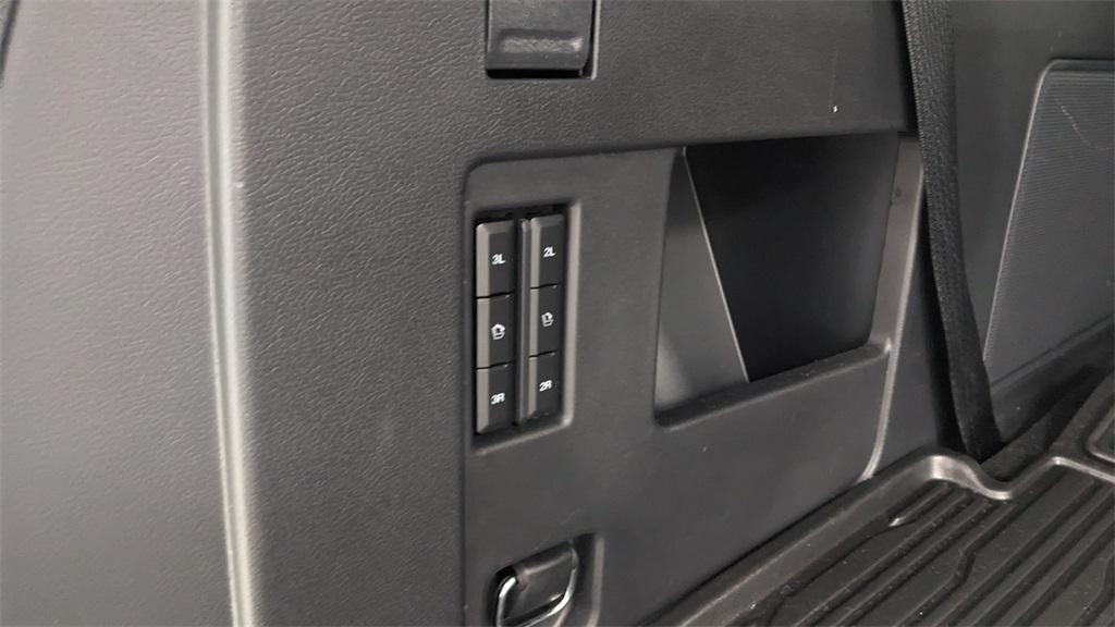 used 2023 Ford Expedition car, priced at $55,724