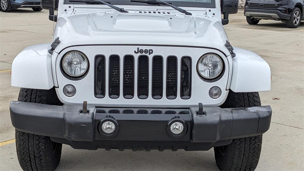 used 2015 Jeep Wrangler Unlimited car, priced at $19,919