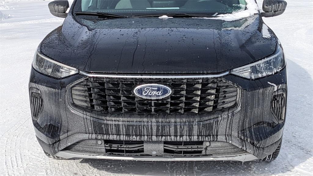 used 2023 Ford Escape car, priced at $22,825