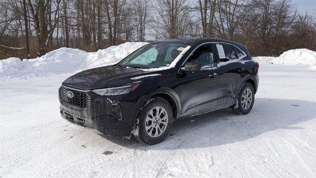 used 2023 Ford Escape car, priced at $22,825