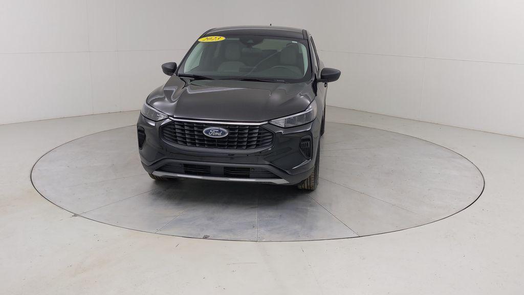 used 2023 Ford Escape car, priced at $22,825