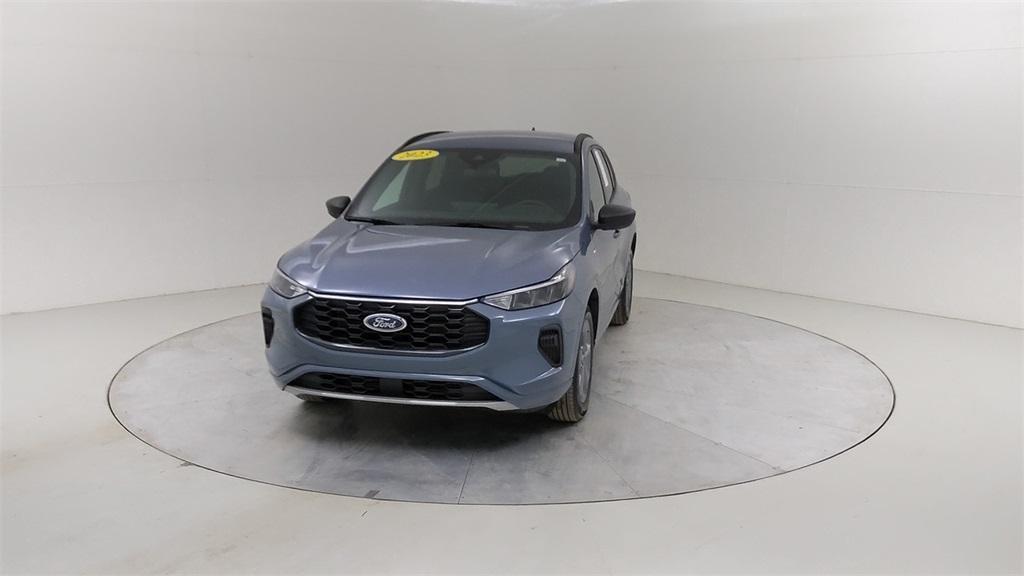 used 2023 Ford Escape car, priced at $24,166