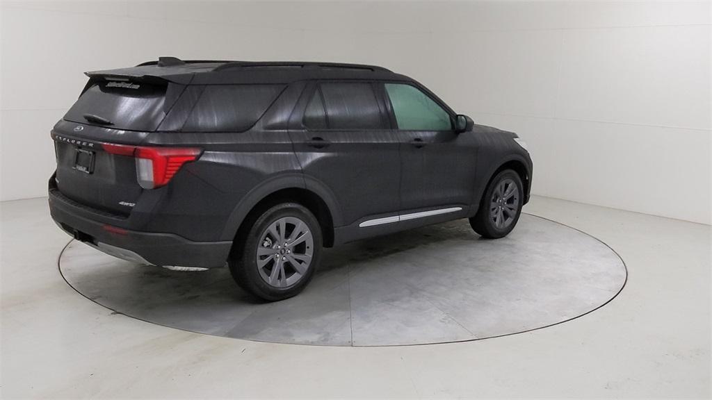 new 2025 Ford Explorer car, priced at $48,660