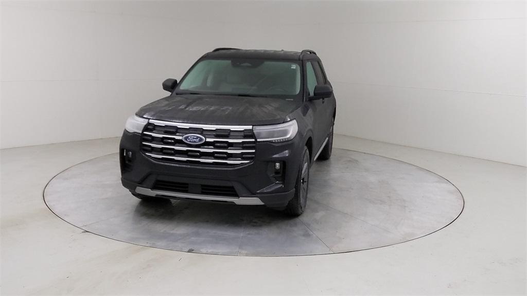 new 2025 Ford Explorer car, priced at $48,660