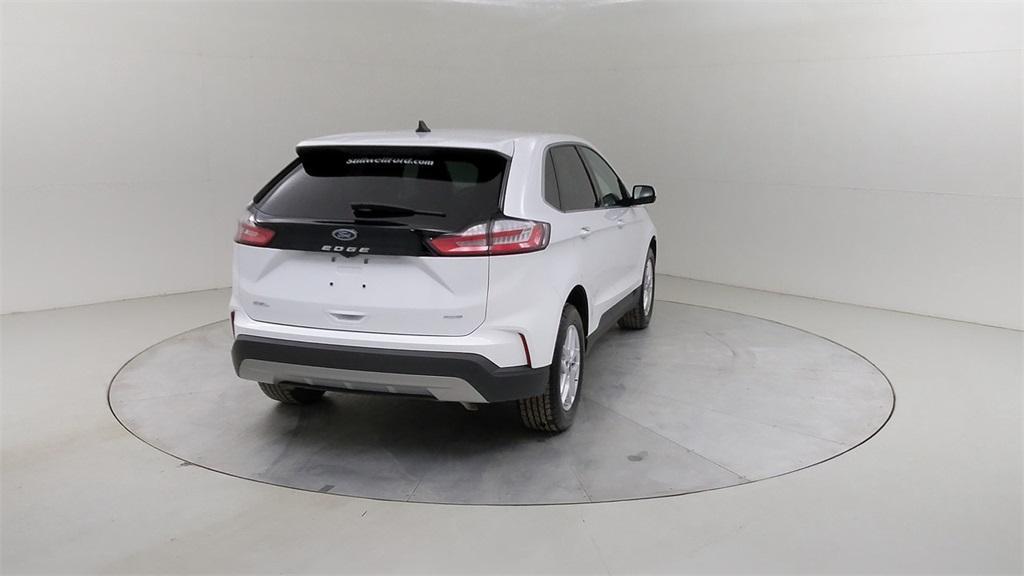 used 2022 Ford Edge car, priced at $24,421
