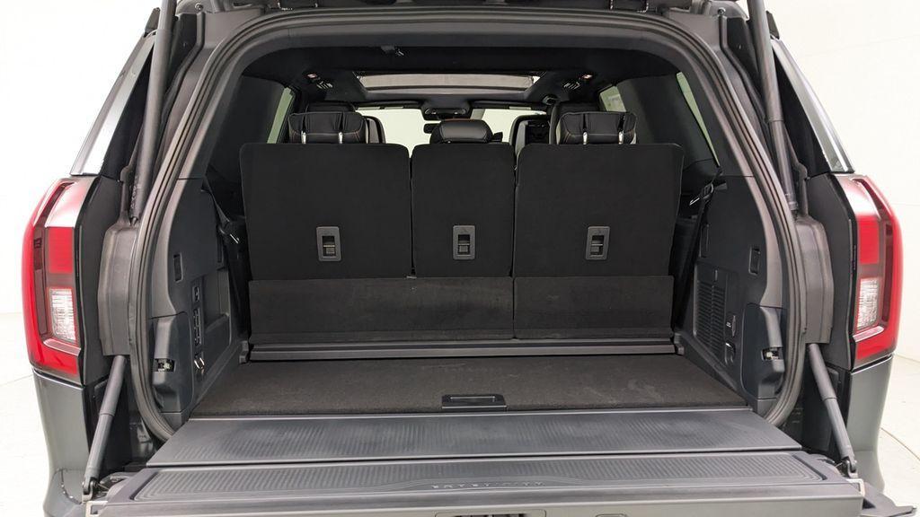 new 2026 Ford Expedition car, priced at $88,780