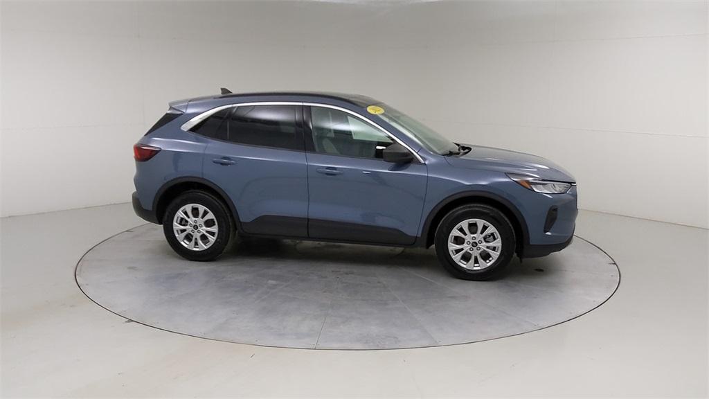 used 2023 Ford Escape car, priced at $20,987