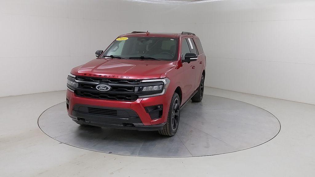 used 2022 Ford Expedition car, priced at $50,221