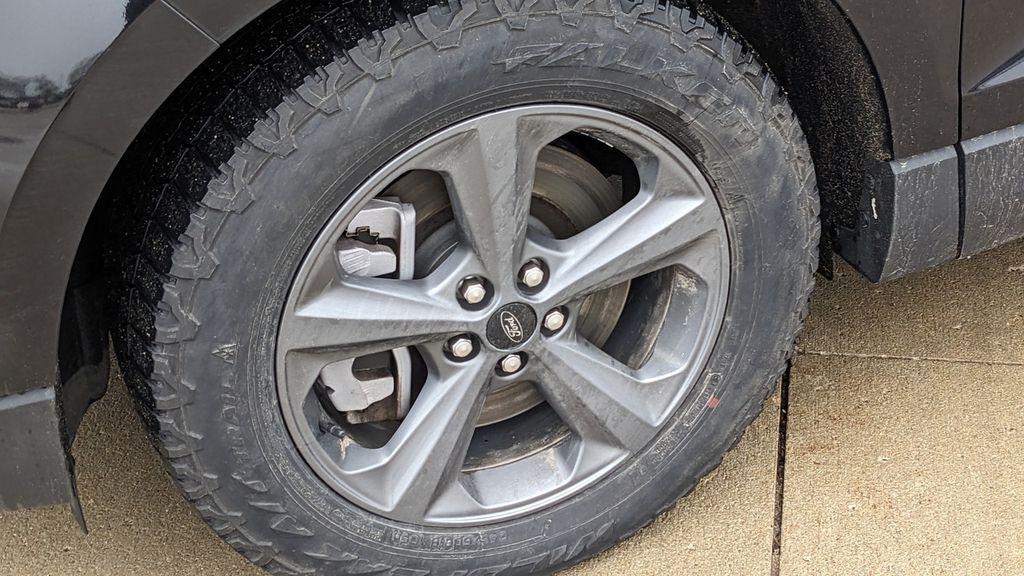 used 2023 Ford Edge car, priced at $27,326