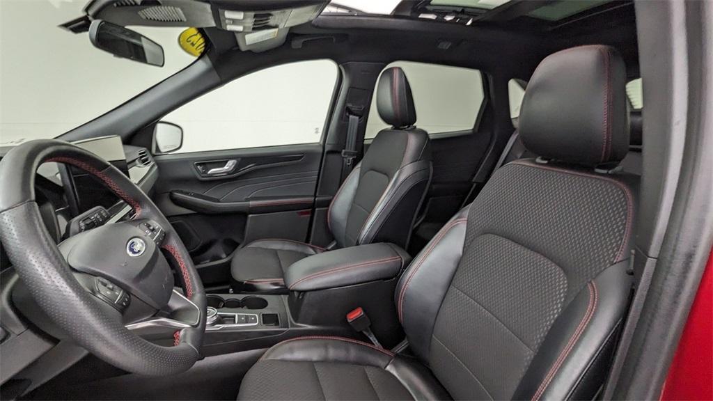 used 2023 Ford Escape car, priced at $23,817