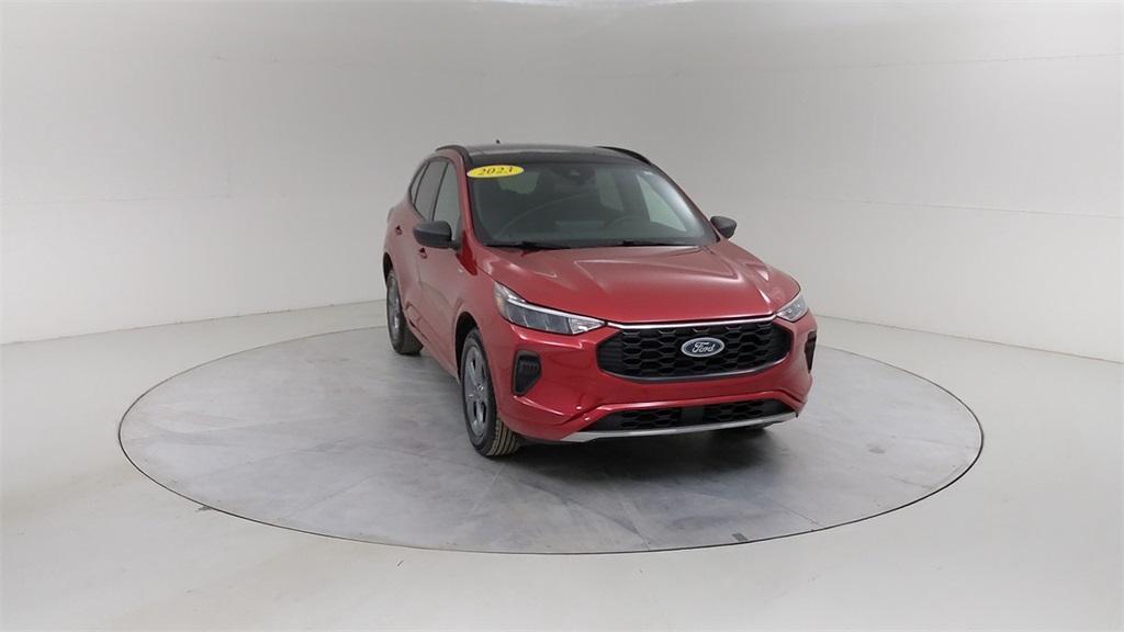 used 2023 Ford Escape car, priced at $23,817