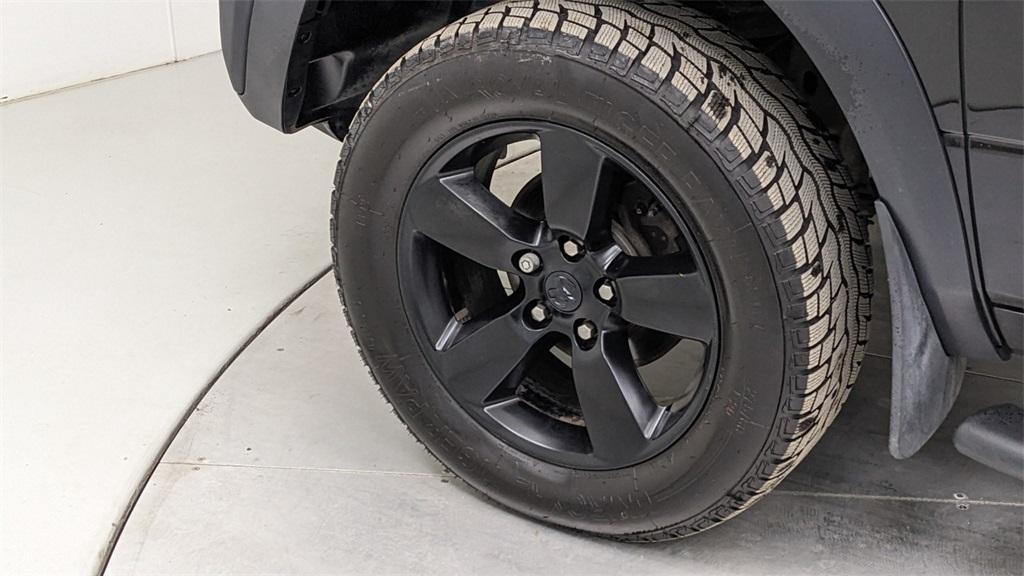 used 2019 Ram 1500 Classic car, priced at $29,900