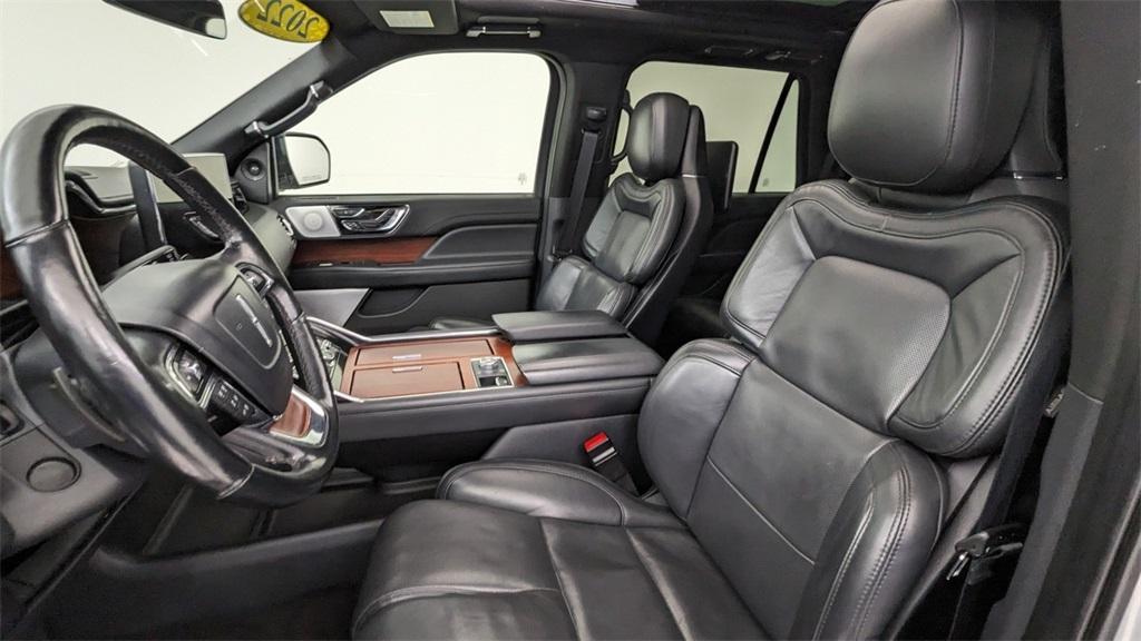 used 2022 Lincoln Navigator car, priced at $47,993