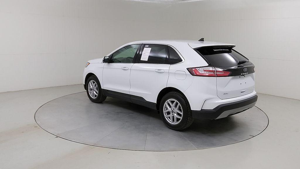 used 2024 Ford Edge car, priced at $29,242