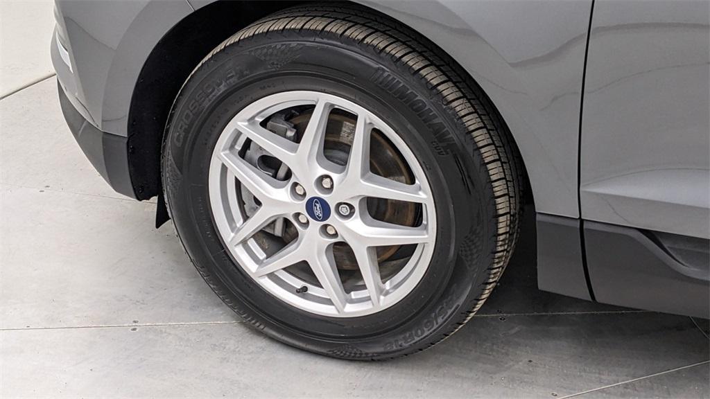 used 2022 Ford Edge car, priced at $24,898