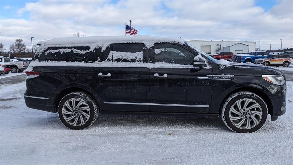 used 2024 Lincoln Navigator L car, priced at $75,548