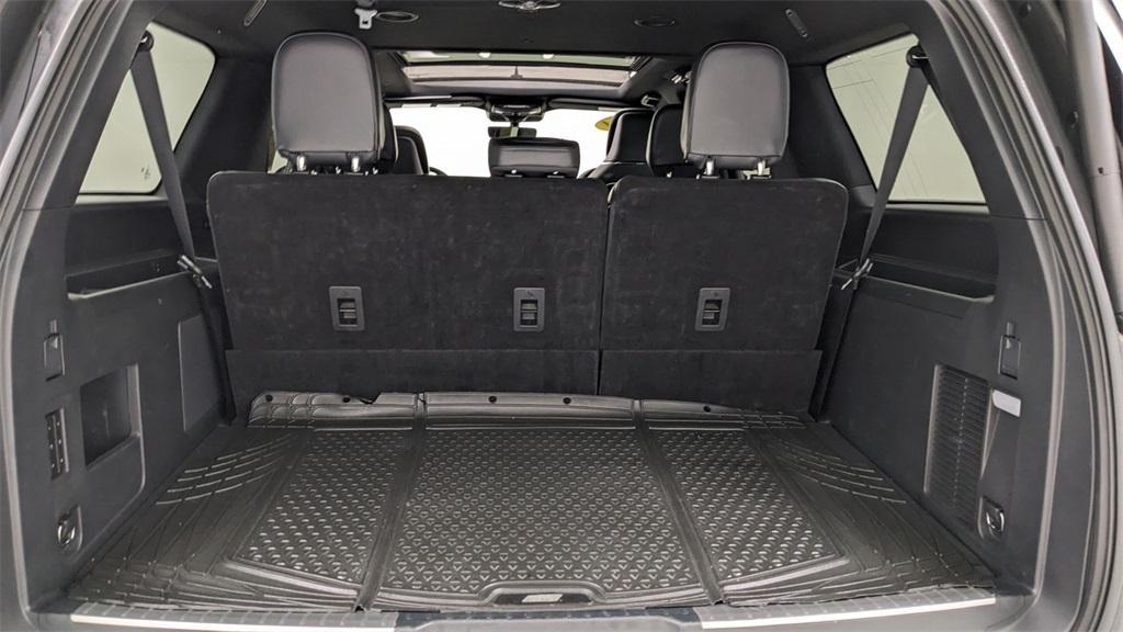 used 2024 Lincoln Navigator L car, priced at $75,548