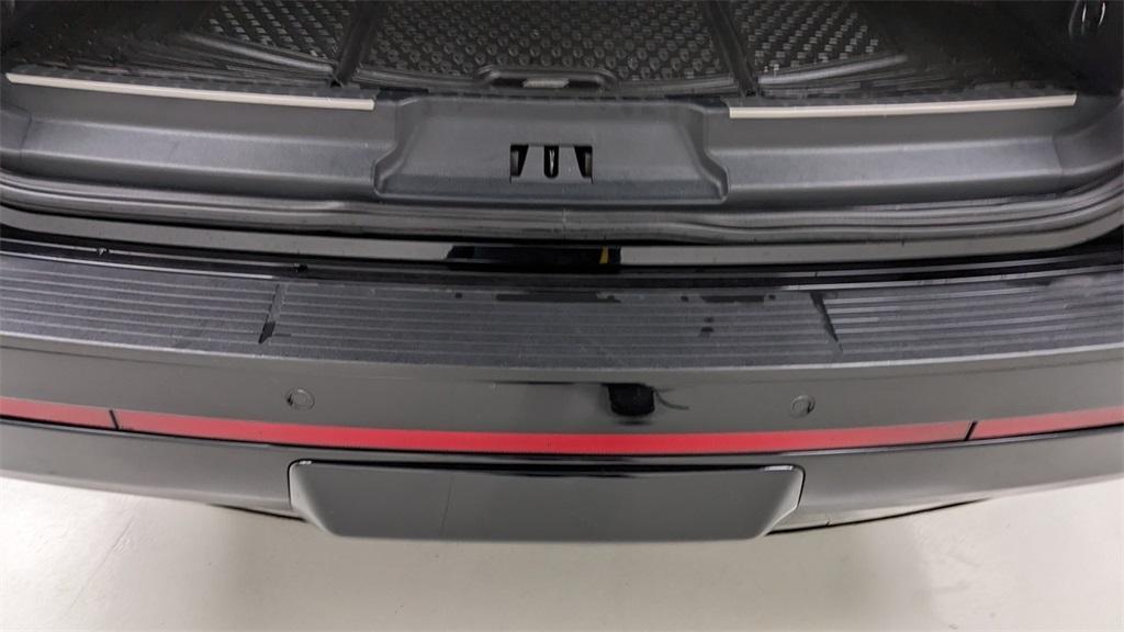 used 2024 Lincoln Navigator L car, priced at $75,548