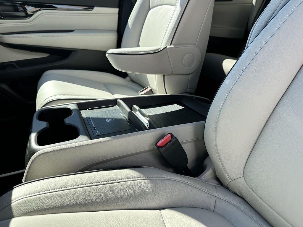 new 2026 Honda Odyssey car, priced at $48,385