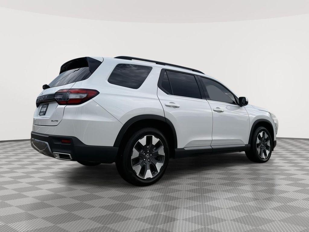 used 2026 Honda Pilot car, priced at $52,750
