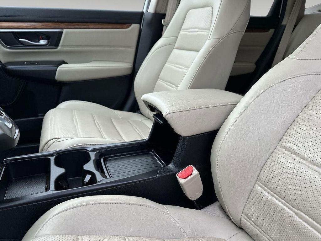 used 2022 Honda CR-V car, priced at $31,500