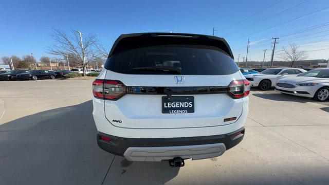 new 2025 Honda Pilot car, priced at $49,850