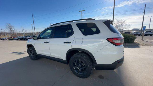 new 2025 Honda Pilot car, priced at $49,850