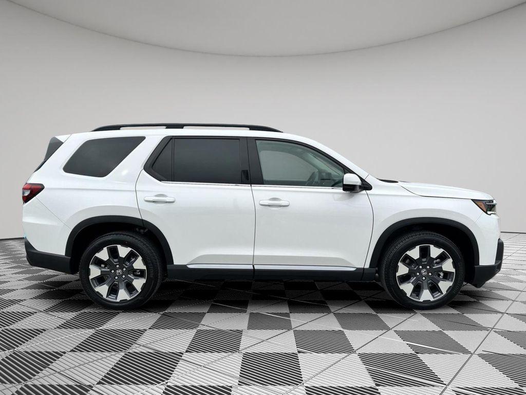 new 2026 Honda Pilot car, priced at $50,545