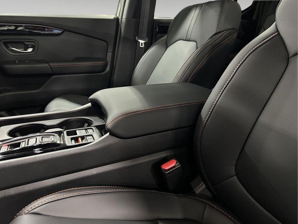 new 2026 Honda Pilot car, priced at $49,845