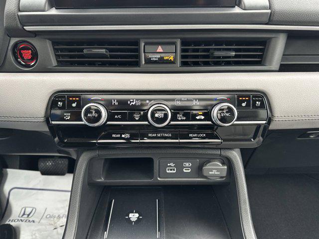 used 2023 Honda Pilot car, priced at $43,000