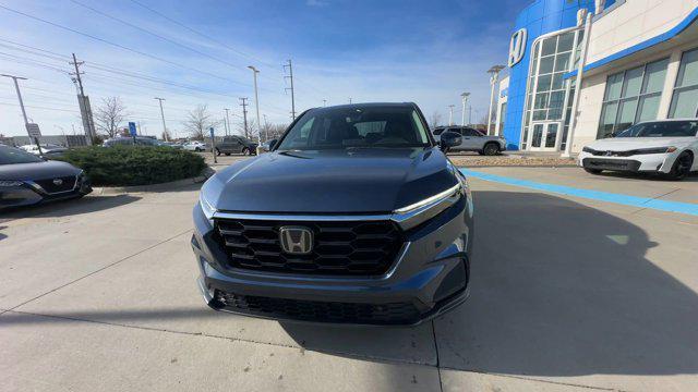 used 2023 Honda CR-V car, priced at $32,000
