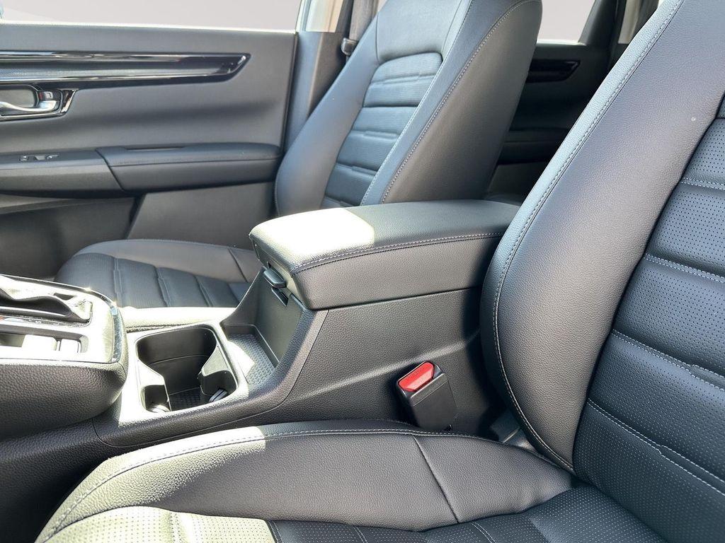 used 2026 Honda CR-V car, priced at $37,500
