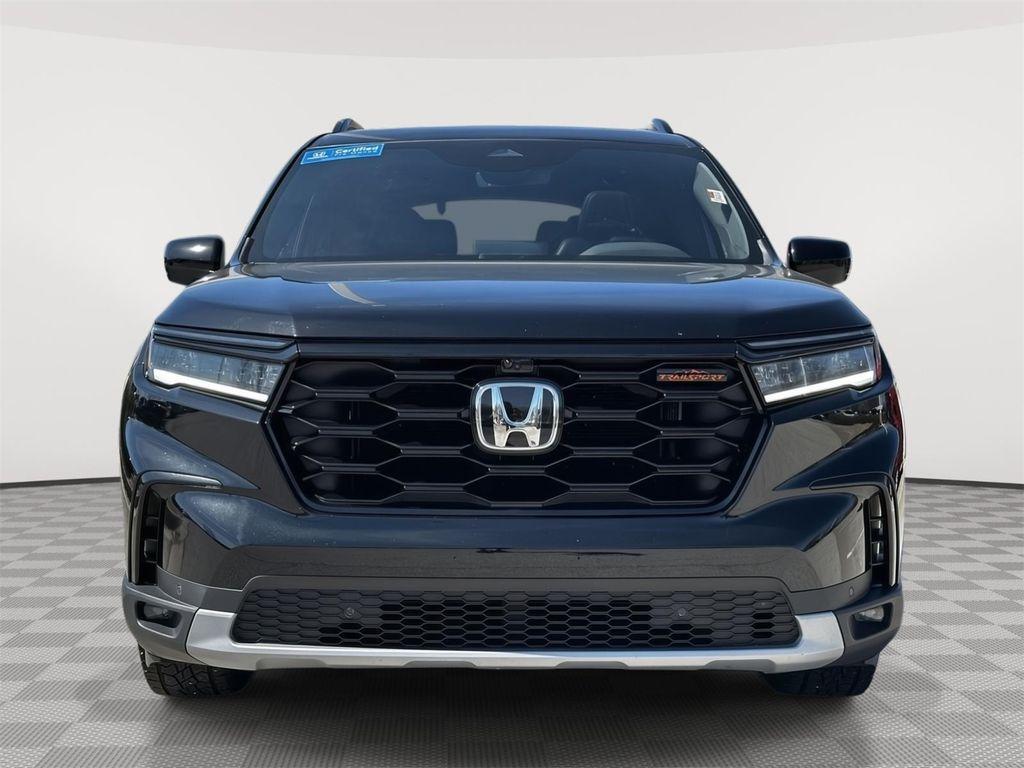 used 2024 Honda Pilot car, priced at $43,000
