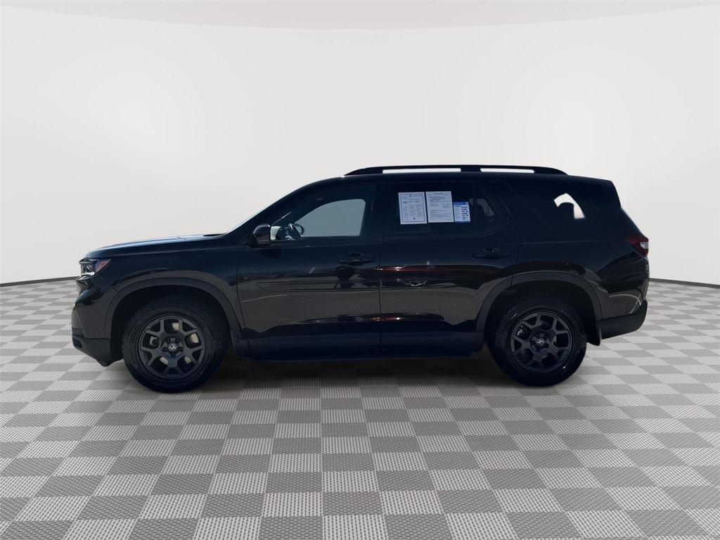 used 2024 Honda Pilot car, priced at $43,000